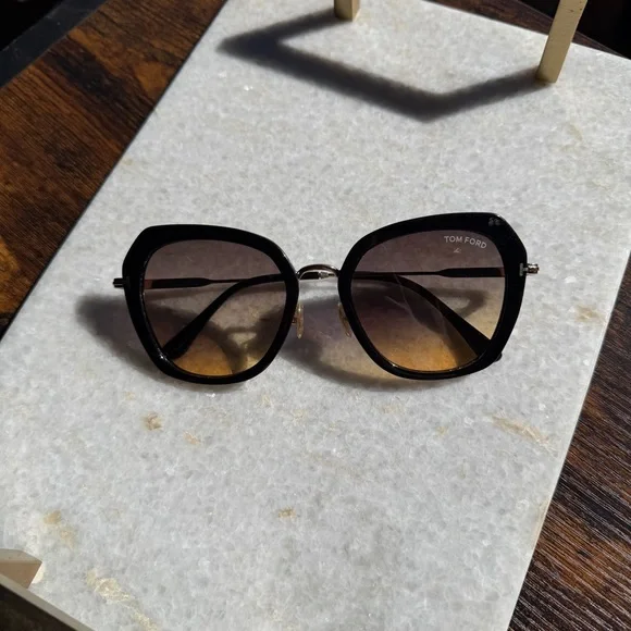 Tom Ford Kenyan Sunglasses - Picture 1 of 8